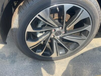 2024 Jetour X70 1.5L Turbocharged 4-cylinder Petrol Engine BlackTan Midsize SUV