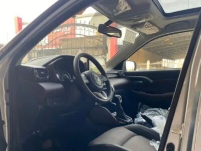 2024 Toyota Urban Cruiser 1.5-litre 4-cylinder Petrol Engine Silver Brown Compact SUV