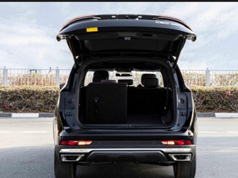 2024 Jetour X90 2.0-litre Turbocharged 4 Cylinders Petrol Engine Black Brown SUV FWD