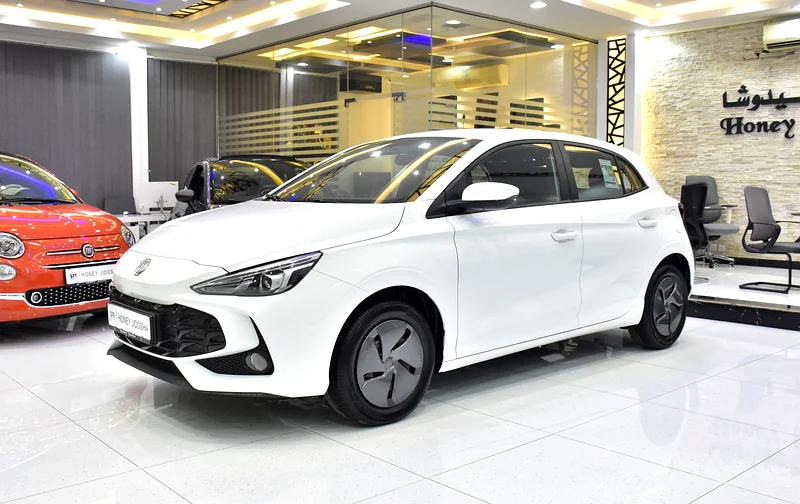 2026 MG MG3 Standard 4 Cylinder Petrol Engine White Black Hatchback GCC Specs