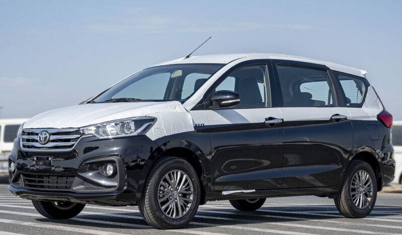 2024 Toyota Rumion 1.5-liter 4-cylinder Petrol Engine Black MPV FWD