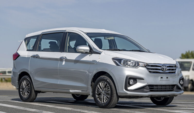 2024 Toyota Rumion 1.5-liter 4-cylinder Petrol Engine Silver Black MPV FWD