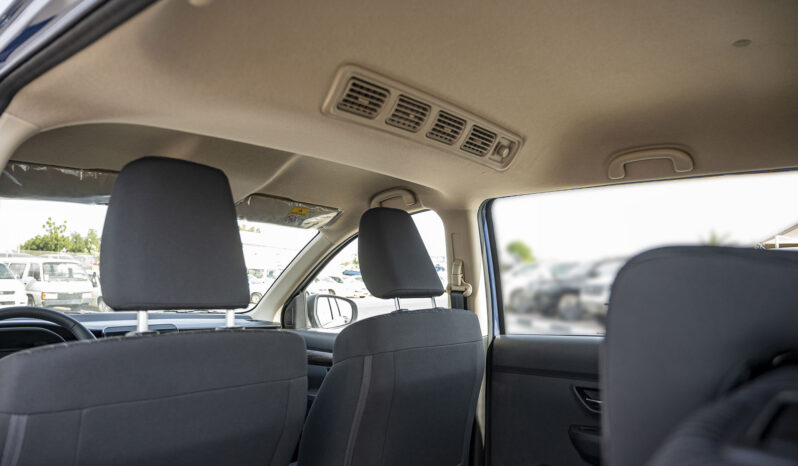 2024 Toyota Rumion 1.5-liter 4-cylinder Petrol Engine Gold Black MPV FWD