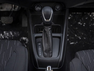 2024 Toyota Rumion 1.5-liter 4-cylinder Petrol Engine Silver Black MPV FWD