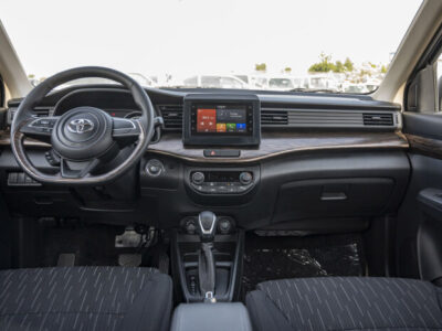 2024 Toyota Rumion 1.5-liter 4-cylinder Petrol Engine Silver Black MPV FWD