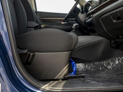 2024 Toyota Rumion 1.5-liter 4-cylinder Petrol Engine Blue Black MPV FWD