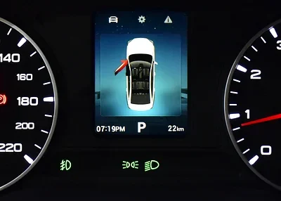 2026 MG MG5 Comfort 4 Cylinder petrol Engine Silver Black Sedan GCC Specs