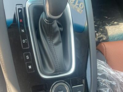 2024 Jetour X70 1.5L Turbocharged 4-cylinder Petrol Engine BlackTan Midsize SUV