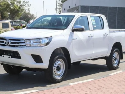 2026 Toyota Hilux DC 2.4L 4 Cylinders Diesel Engine 4WD M/T White Maroon Pick Up Truck