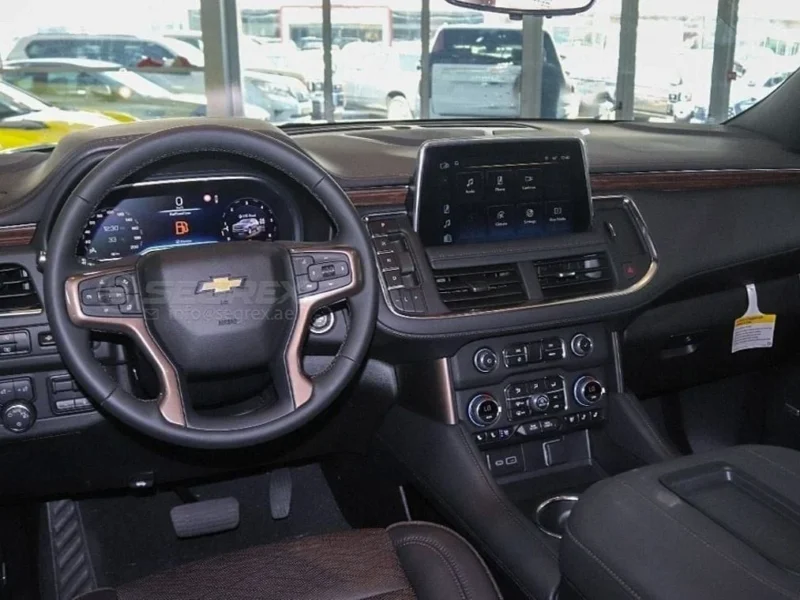 2023 Chevrolet Suburban High Country 6.2L 8 Cylinders Petrol AWD Grey Black SUV