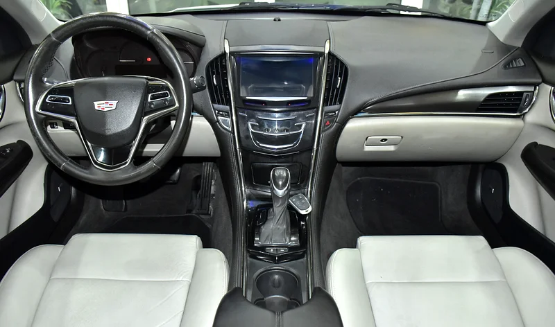 2015 Cadillac ATS 2.0T Standard 4 Cylinder Petrol Engine White Beige Sedan GCC