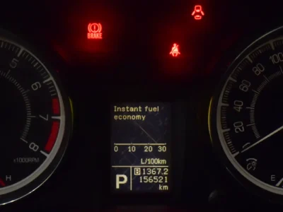 2014 Suzuki Kizashi Sport 4 Cylinders Petrol Engine Silver Black Sedan GCC Specs