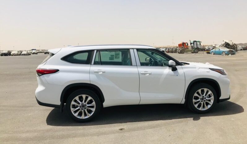 2023 Toyota Highlander Hybrid 2.5-liter 4 Cylinder Engine White Beige SUV AWD