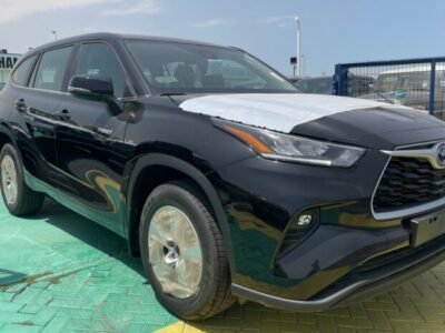 2023 Toyota Highlander Hybrid 2.5-liter 4 Cylinder Engine Black Grey SUV AWD
