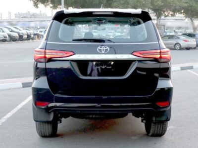 2024 Toyota Fortuner 2.8 Litres Petrol 4 Cylinder Diesel Engine Black SUV 4WD
