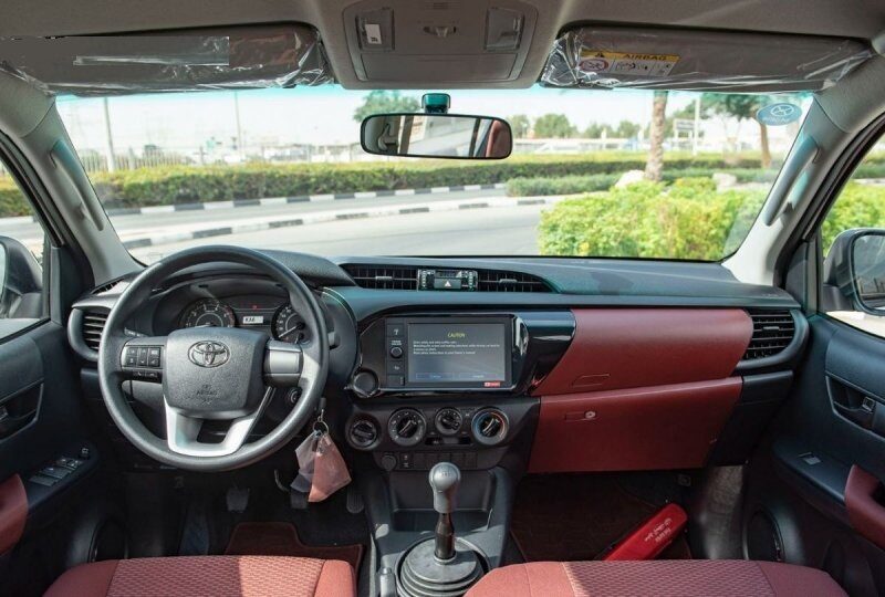 2022 Toyota Hilux 2.4 Mid Option 4 Cylinder 2.4-liter Diesel White Red Pickup Truck