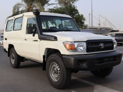 2022 Toyota Land Cruiser 78 4.2L Diesel 6 Cylinders Engine White Grey SUV 4WD