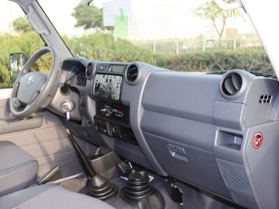 2022 Toyota Land Cruiser 78 4.2L Diesel 6 Cylinders Engine White Grey SUV 4WD