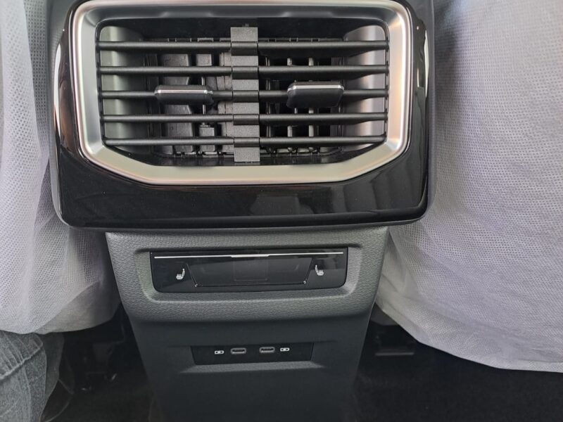 2022 Volkswagen ID.6 Electric Vehicle White Beige SUV Automatic RWD