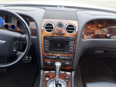2005 Bentley Continental GT 6.0 Litres W12 Cylinder White Black Coupe
