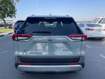 2021 Toyota RAV 4 Cruiser Hybrid 2.5-liter 4-cylinder Engine Grey Black SUV AWD