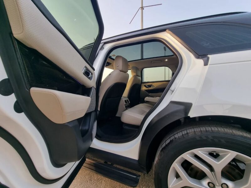 2019 Land Rover Range Rover Velar R-Dynamic SE P250 2.0L Turbo 4 Cylinder Engine White Tan