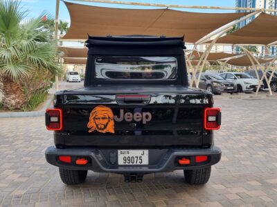 2021 Jeep Gladiator Mojave 3.6-liter V6 Engine Full Option Black Grey Pick Up Truck