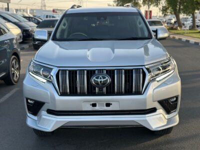 2021 Toyota Land Cruiser Prado Kakadu 2.8-litre 4-cylinder Turbo Diesel Silver Black SUV
