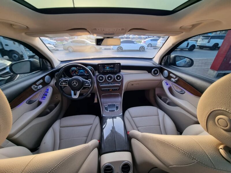 2021 Mercedes-Benz GLC 300 2.0 Litres Inline-4 Petrol Engine Grey Beige SUV