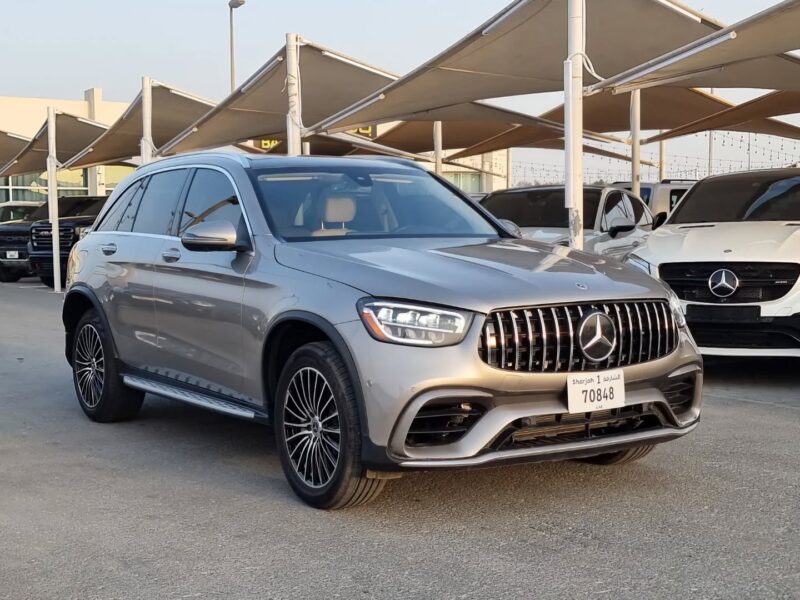 2021 Mercedes-Benz GLC 300 2.0 Litres Inline-4 Petrol Engine Grey Beige SUV
