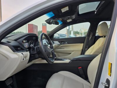 2022 Cadillac CT4 Premium Luxury 2.0 Litres Turbo I4 Engine White Beige RWD