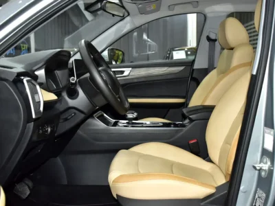 2025 Kaiyi X3 Pro Flagship 4 Cylinder Petrol Engine Silver Beige Crossover GCC Specs