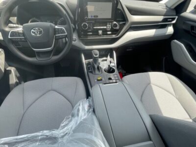 2023 Toyota Highlander Hybrid 2.5-liter 4 Cylinder Engine Black Grey SUV AWD