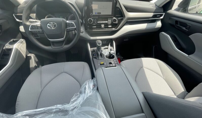 2023 Toyota Highlander Hybrid 2.5-liter 4 Cylinder Engine Black Grey SUV AWD