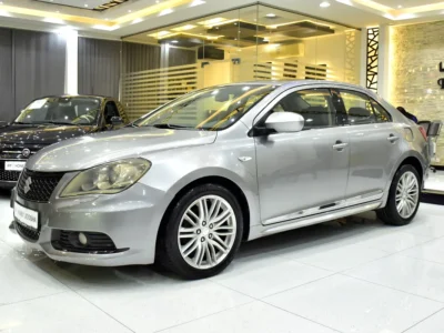 2014 Suzuki Kizashi Sport 4 Cylinders Petrol Engine Silver Black Sedan GCC Specs