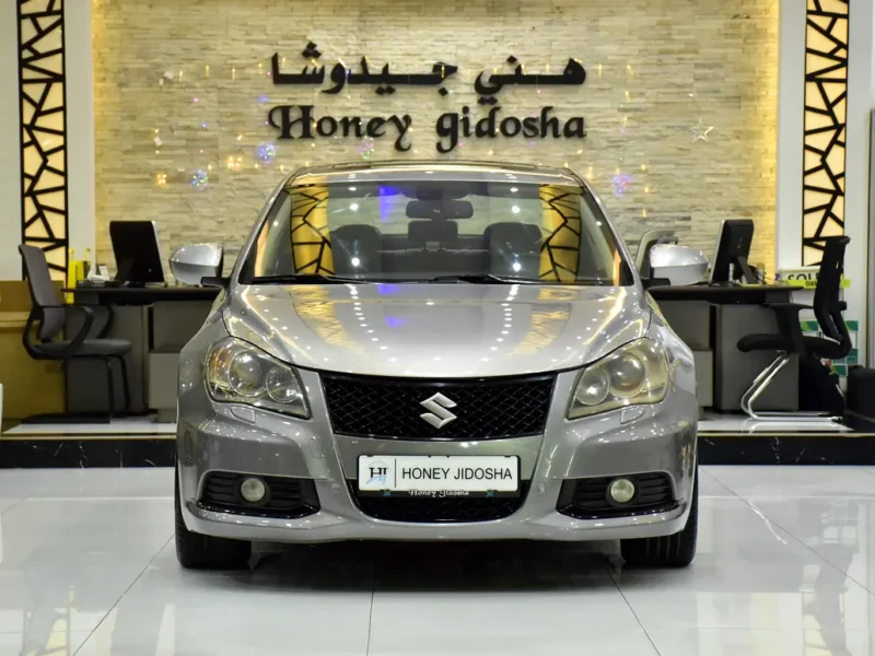 2014 Suzuki Kizashi Sport 4 Cylinders Petrol Engine Silver Black Sedan GCC Specs