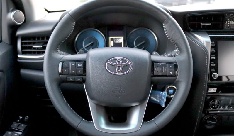 2024 Toyota Fortuner 2.8 Litres Petrol 4 Cylinder Diesel Engine Black SUV 4WD