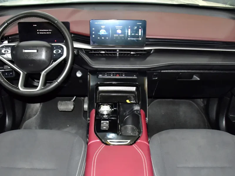 2023 Haval H6 Medium 4 Cylinders Petrol Engine White Black SUV GCC Specs