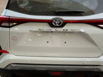 2024 Toyota Veloz 1.5-liter 4-cylinder Petrol Engine Light White Black Compact MPV FWD