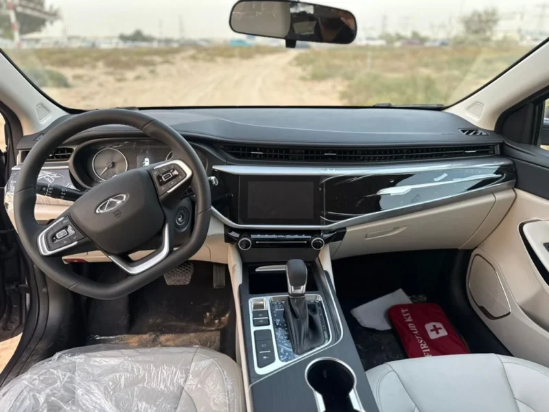 2026 CHERY ARRIZO 5 1.5 Litres 4 Cylinder Petrol Engine Grey Beige Sedan GCC Specs