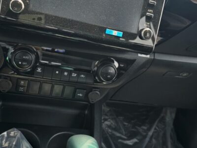 2024 Toyota Hilux 2.4 Litre Diesel 4-cylinder Engine Grey Black Pick-Up Truck 4WD