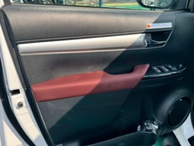 2024 Toyota Hilux 2.4 Litre Diesel 4-cylinder Engine White Red Pick-Up Truck 4WD