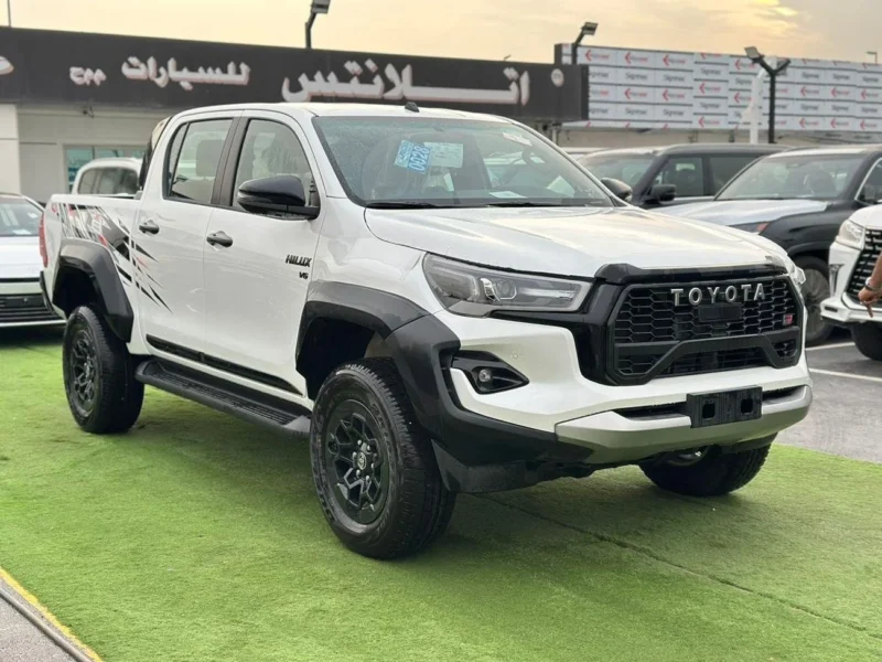2026 Toyota Hilux Gr Sport 4.0 Litres 6 Cylinders Petrol Engine White Black Pick Up Truck