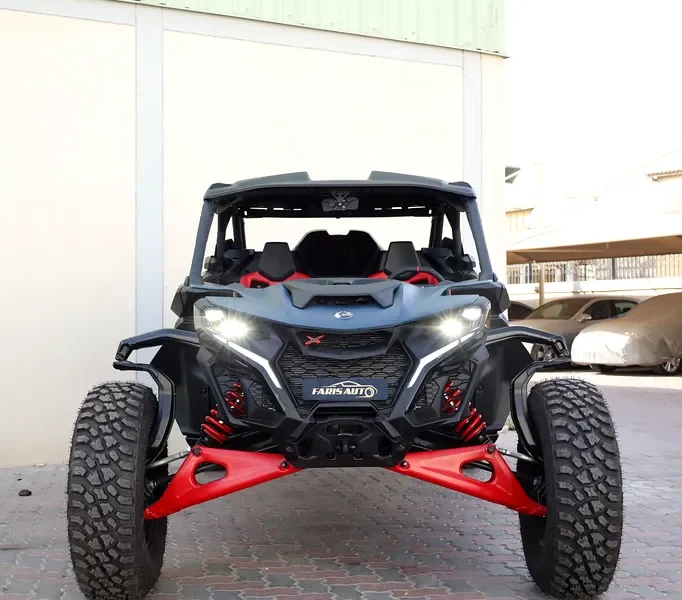 2026 Can-am Maverick MAX 3 Cylinders Petrol Engine Blue Black CARBON PACKAGE