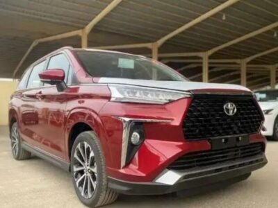 2024 Toyota Veloz 1.5-liter 4-cylinder Petrol Engine Red Black Compact MPV FWD