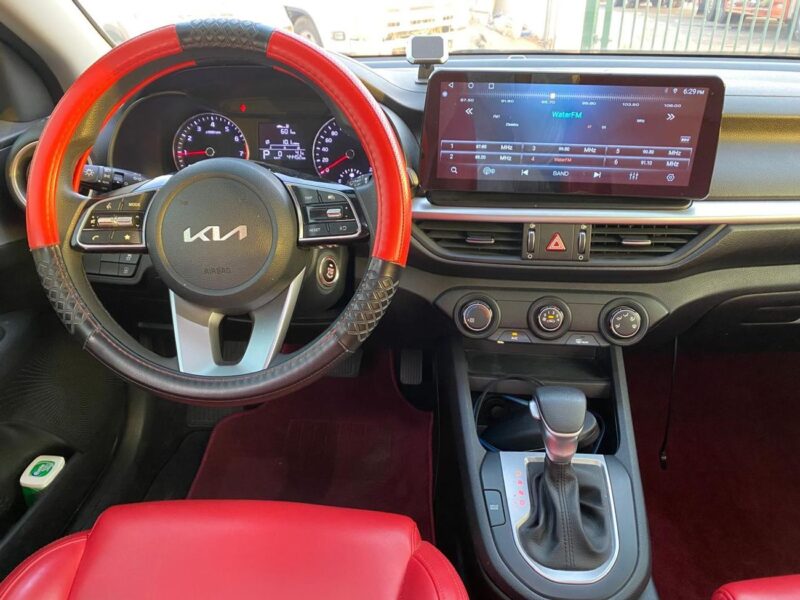 2022 Kia Cerato 1.6 Litres 4 Cylinder Petrol Engine White Red Hatchback GCC Specs