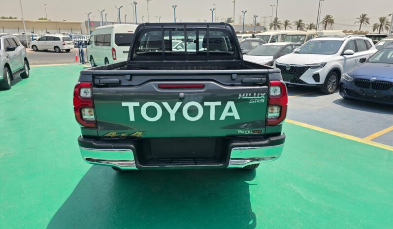 2024 Toyota Hilux 2.4 Litre Diesel 4-cylinder Engine Grey Black Pick-Up Truck 4WD