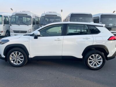 2022 Toyota Corolla Cross Hybrid 2.0L 4-cylinder in-line Engine White Grey SUV AWD