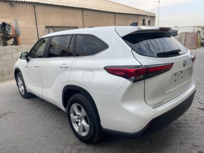 2023 Toyota Kluger GXL Hybrid 2.5L Inline 4-cylinder Engine White Grey SUV AWD