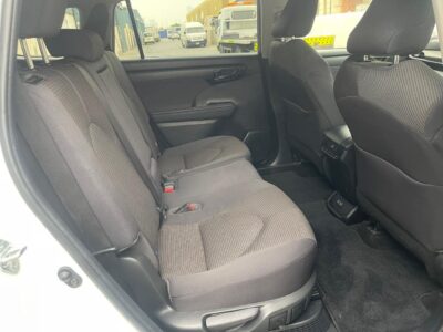 2023 Toyota Kluger GXL Hybrid 2.5L Inline 4-cylinder Engine White Grey SUV AWD